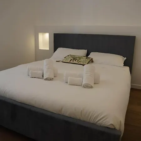 Carlo Alberto Apartament *